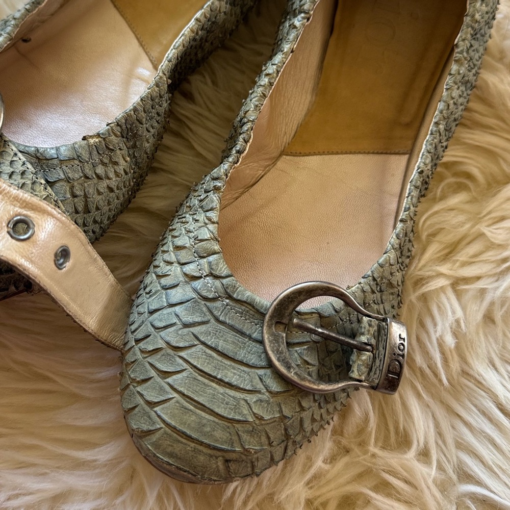 Christian Dior Snakeskin (faux) Flats, Sz 40 or 9.5 - Picture 7 of 7